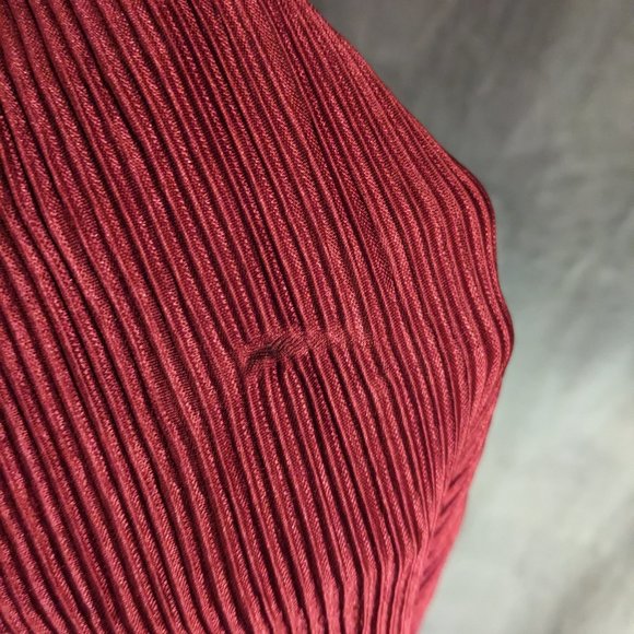 ASOS Tall (L/10/12) Burgundy Pleated Column Formal Dress with Long Sleeves - Picture 9 of 9